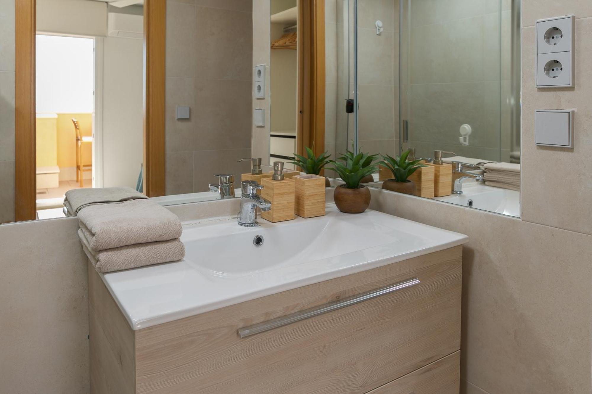 Deja Blue - Tarifa Rent Modern Penthouse Appartement Buitenkant foto